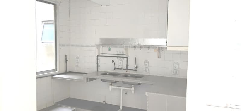 Apartment for Sale at Subang Perdana Goodyear Court 7 - Y.L. Yong - Kitchen - PropertyGuru.com.my