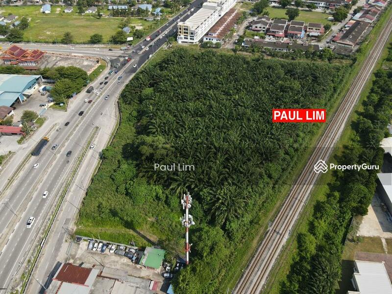 For Sale - LAND SALE AT JALAN SUNGAI BAKAP NEAR SMK VALDOR 6.067 ACRE FACING MAIN ROAD HIGH POTENTIAL
