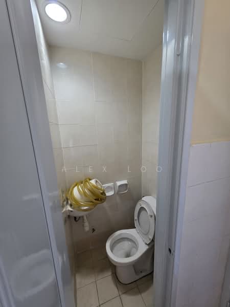 Kondominium untuk Disewa di Casa Tropicana - Alex Loo - Bathroom - PropertyGuru.com.my