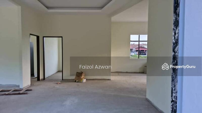 Untuk Dijual - Banglo baru di Pak Pura