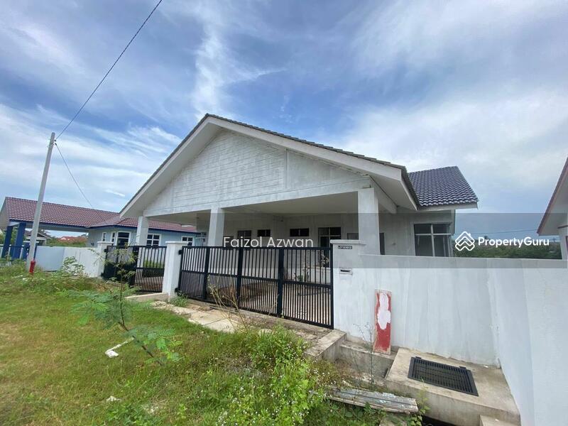 Untuk Dijual - Semi D baru di Kuala Besut