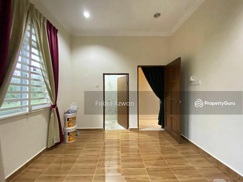 For Sale - Banglo di Kg Changgai, Pasir Puteh