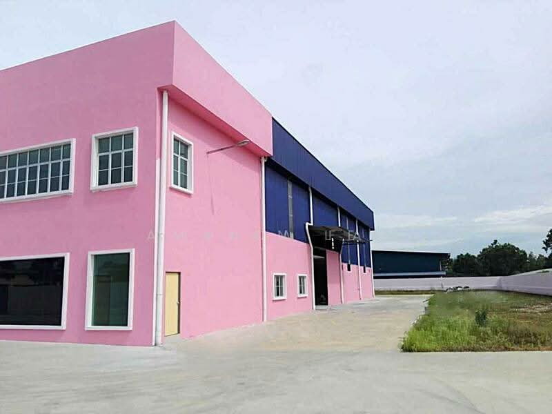 Detached Factory for Sale in Bukit Sentosa (Rawang) - Vivian Lee - Exterior - PropertyGuru.com.my