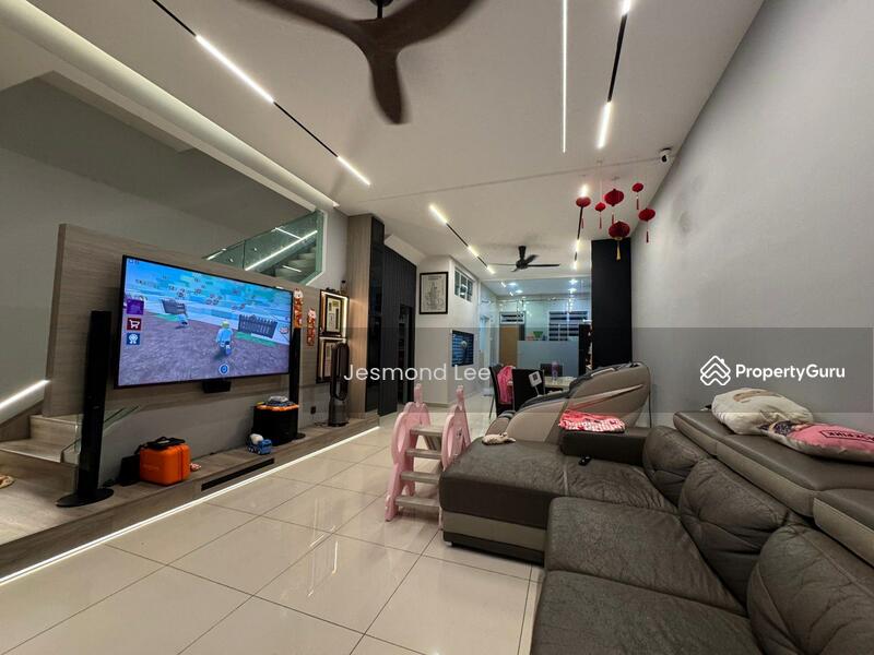 2-storey Terraced House for Sale in Taman Mount Austin (Tebrau) - Jesmond Lee - PropertyGuru.com.my