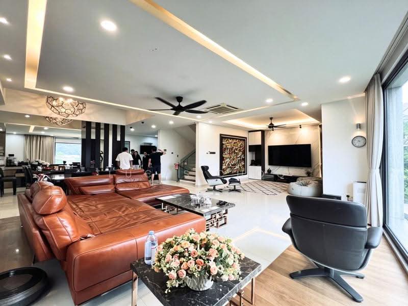 Semi-Detached House for Sale in Taman Melawati (Ulu Kelang) - Lucas Choo - Living Room - PropertyGuru.com.my