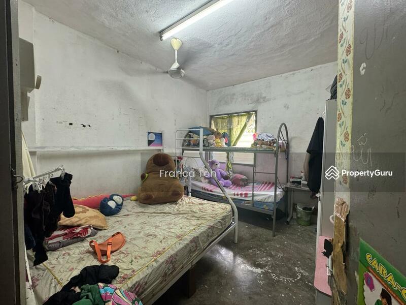 Untuk Dijual - Flat Taman Mastika