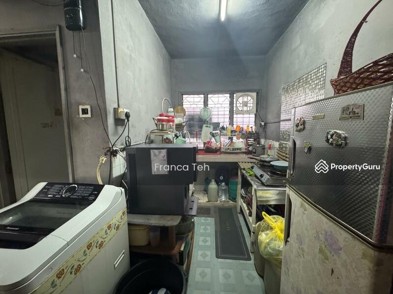 Untuk Dijual - Flat Taman Mastika