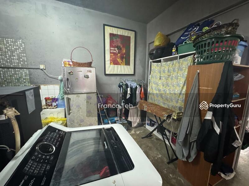 Untuk Dijual - Flat Taman Mastika