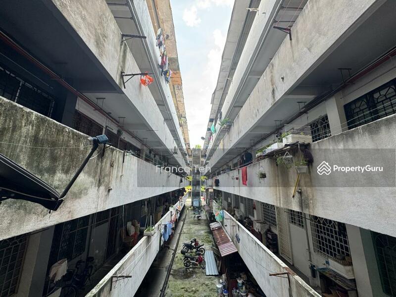 Untuk Dijual - Flat Taman Mastika