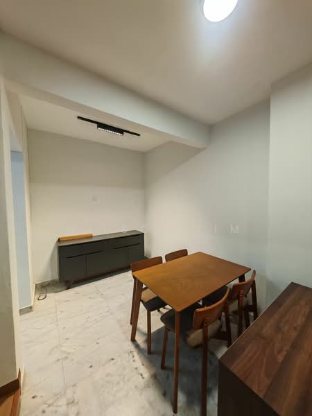 Double Story House at Taman Kuchai Jaya untuk Untuk Disewa - RM 2,500 /bulan, Apr 2026 - PropertyGuru.com.my