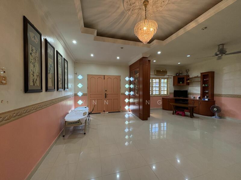 Untuk Dijual - Semi- D 2Storey House Tg Bungah