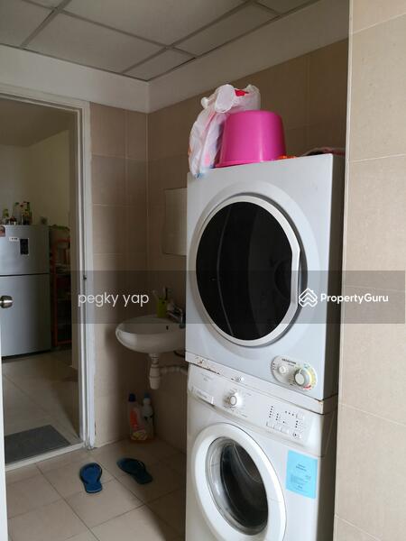 For Rent - Rivercity Condominium