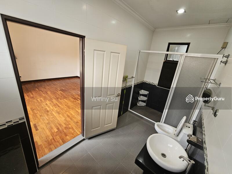 2-storey Terraced House for Sale in Bukit Jelutong (Shah Alam) - Winny Su - PropertyGuru.com.my