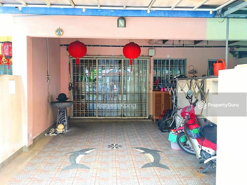 For Sale - Townhouse at Bukit Serdang