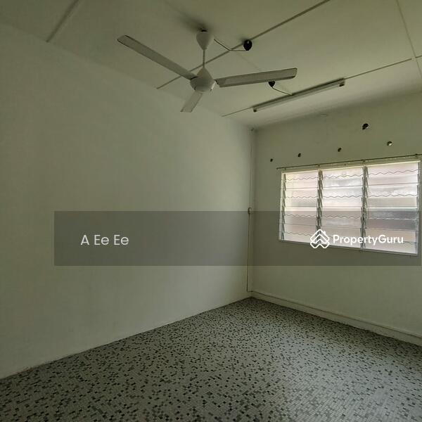 For Sale - JALAN LOH POH HENG , 1/semi-D for sale -- la 3700sf