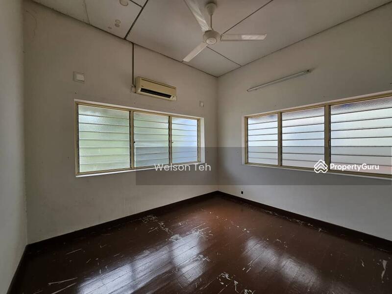 Semi-Detached House for Sale in Taman Green Lane (Jelutong) - Welson Teh - PropertyGuru.com.my