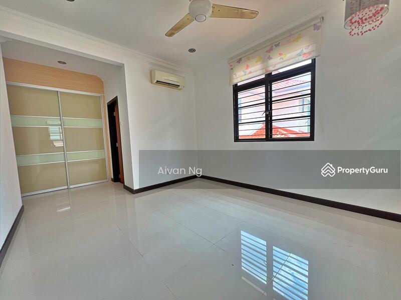 Untuk Dijual - Damai Gayana