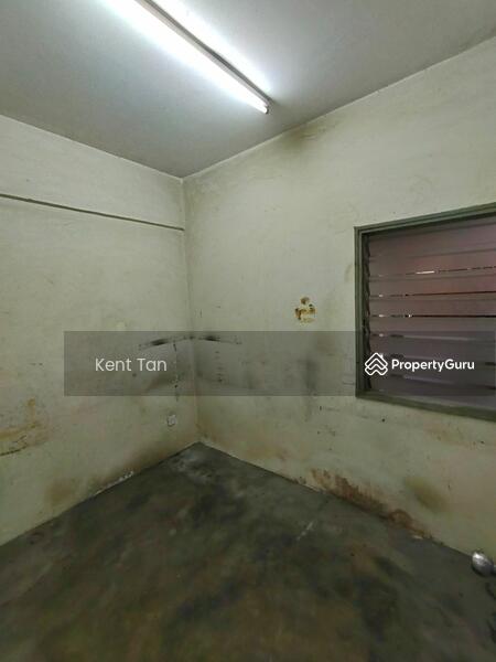 Apartment for Rent at Pangsapuri Putra Raya - Kent Tan - PropertyGuru.com.my