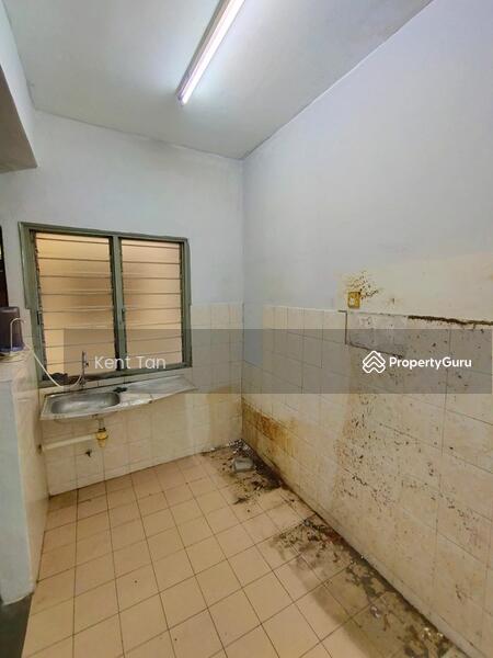 Apartment for Rent at Pangsapuri Putra Raya - Kent Tan - PropertyGuru.com.my