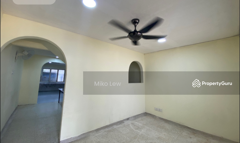 Untuk Dijual - Terrace house at Taman Castlefield