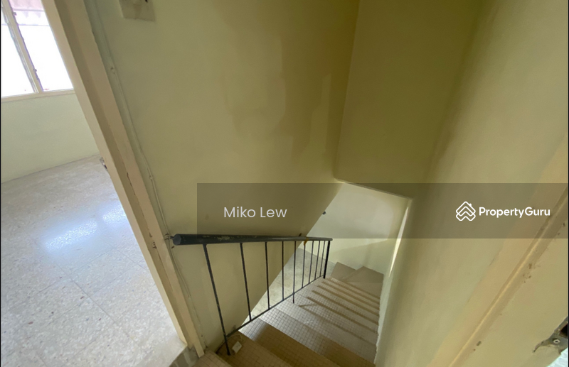 Untuk Dijual - Terrace house at Taman Castlefield