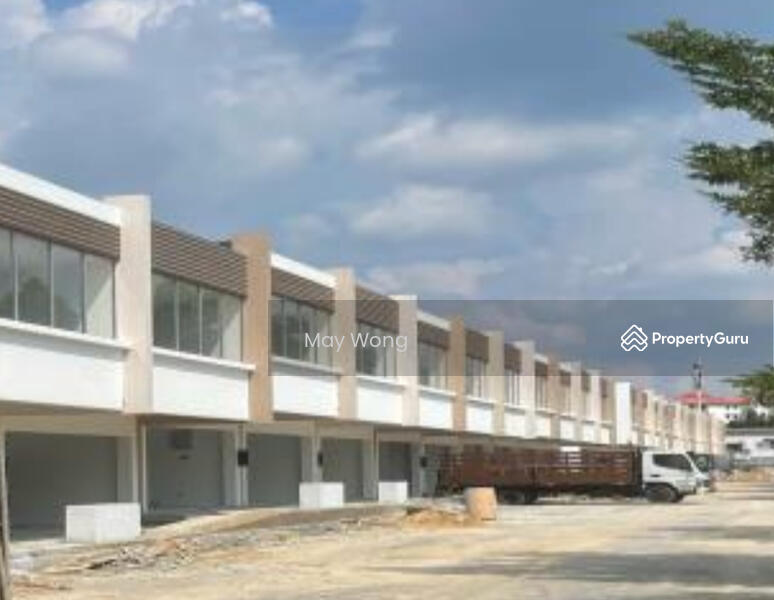 Untuk Disewa - Semenyih Bandar Sri Kesuma new shop for Rent