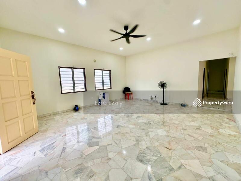 Untuk Dijual - Bungalow House @ Jalan Dato Amar Klang