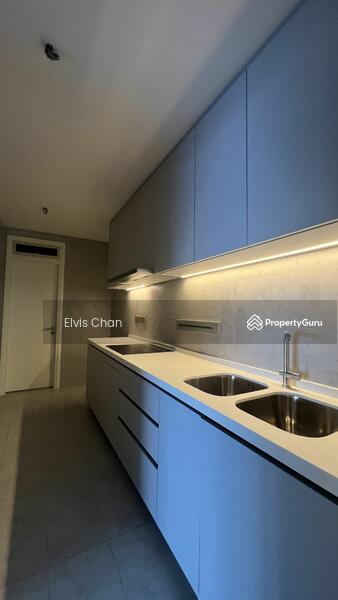 Wet Kitchen, Utility Room & Yard area