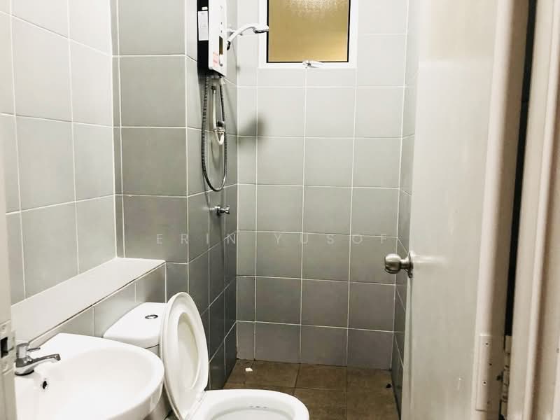 Condominium for Rent at Residensi Adelia - Erin Yusof - Bathroom - PropertyGuru.com.my