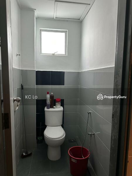 For Sale - Pusat Perdagangan Paroi@Ampangan