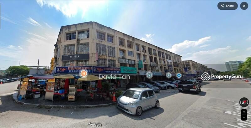For Rent - Puchong Pusat Bandar Puchong Corner ground floor shop for rent, Puchong Jaya, Puteri Puchong
