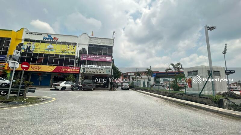 Untuk Dijual - Bandar Baru Selayang, 4.58% ROI, Main Road Frontage, Fully Tenanted