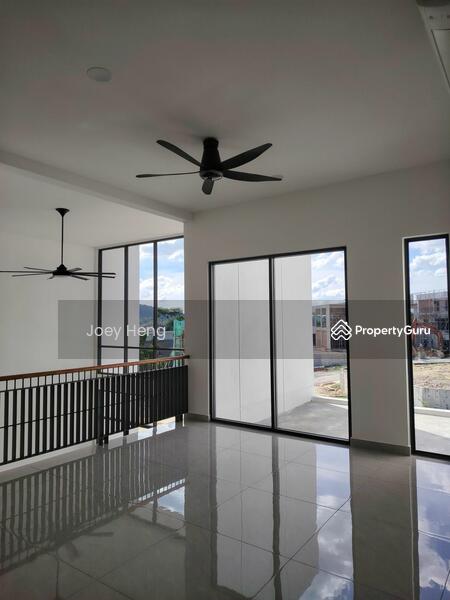 Untuk Dijual - [Seremban Luxury Bungalow] Only SGD 950K!! Limited Unit!