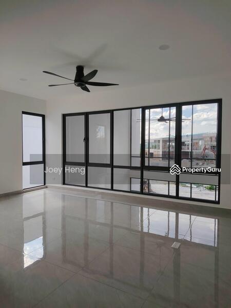 Untuk Dijual - [Seremban Luxury Bungalow] Only SGD 950K!! Limited Unit!