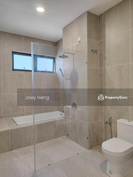 Untuk Dijual - [Seremban Luxury Bungalow] Only SGD 950K!! Limited Unit!