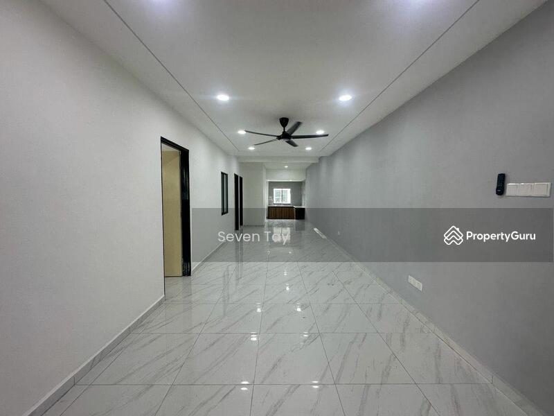 For Sale - Senai Senai Senais