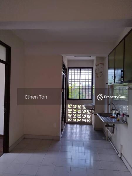 Untuk Disewa - Sungai Dua Office Space