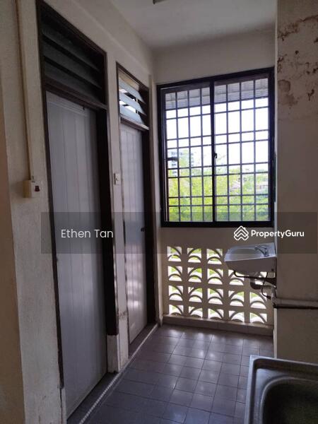 Untuk Disewa - Sungai Dua Office Space