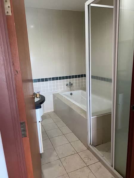 Apartment for Rent at The Heritage Residence - Brandon Yee - Bathroom - PropertyGuru.com.my