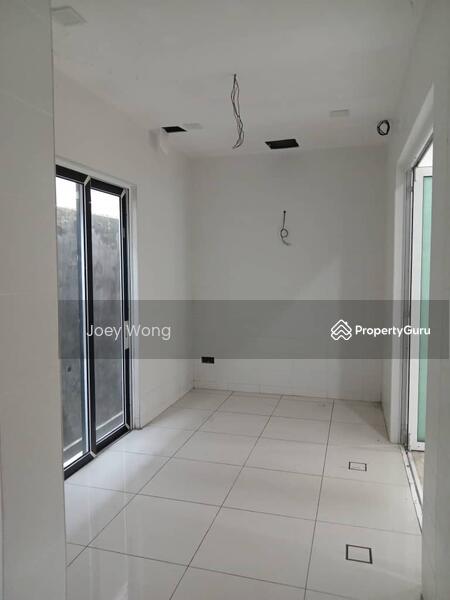 Rumah Berkembar untuk Dijual di Taman Damai Utama (Bandar Kinrara) - Joey Wong - PropertyGuru.com.my