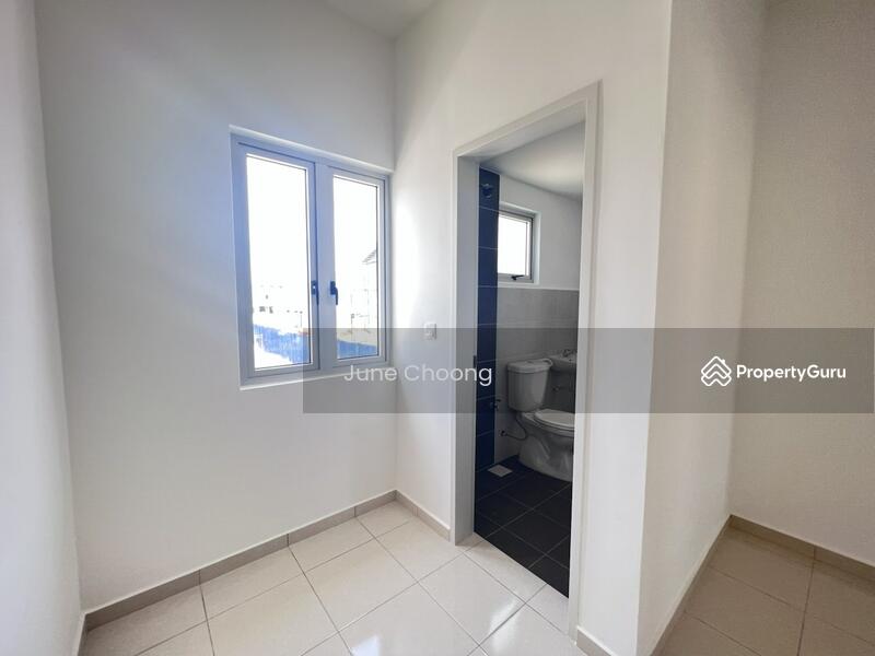 For Rent - M Senyumia