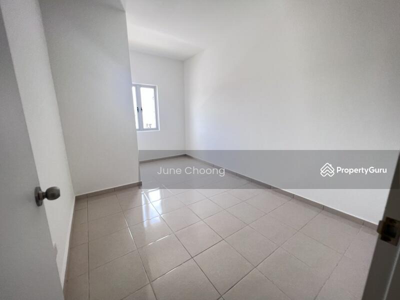 For Rent - M Senyumia