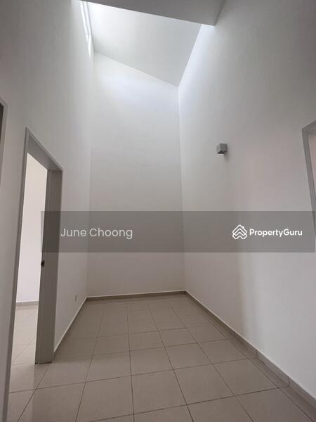 For Rent - M Senyumia