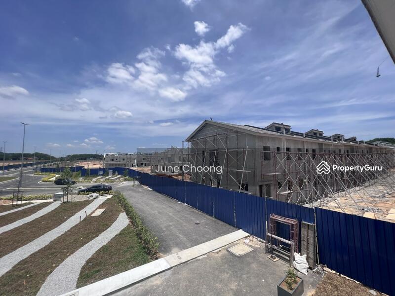 For Rent - M Senyumia