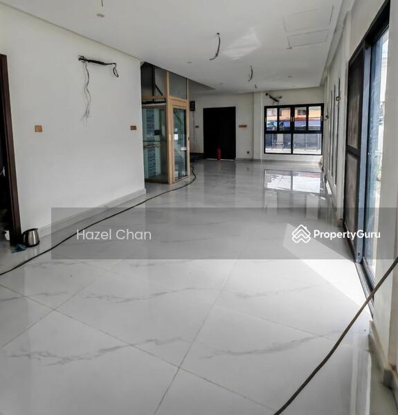 Untuk Dijual - Semi-D house at Likas