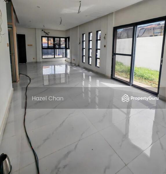 Untuk Dijual - Semi-D house at Likas