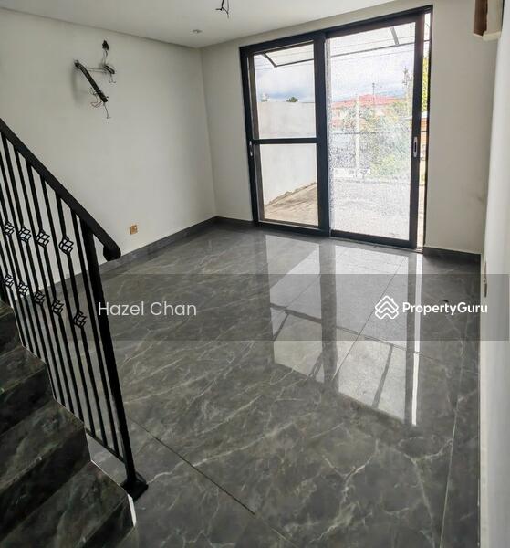 Untuk Dijual - Semi-D house at Likas