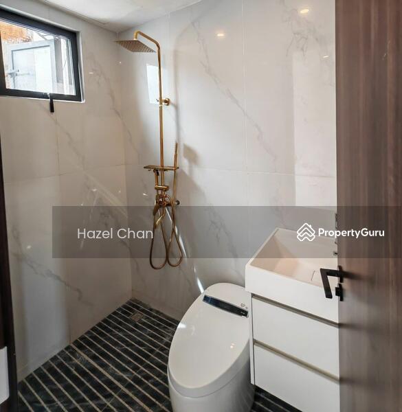 Untuk Dijual - Semi-D house at Likas