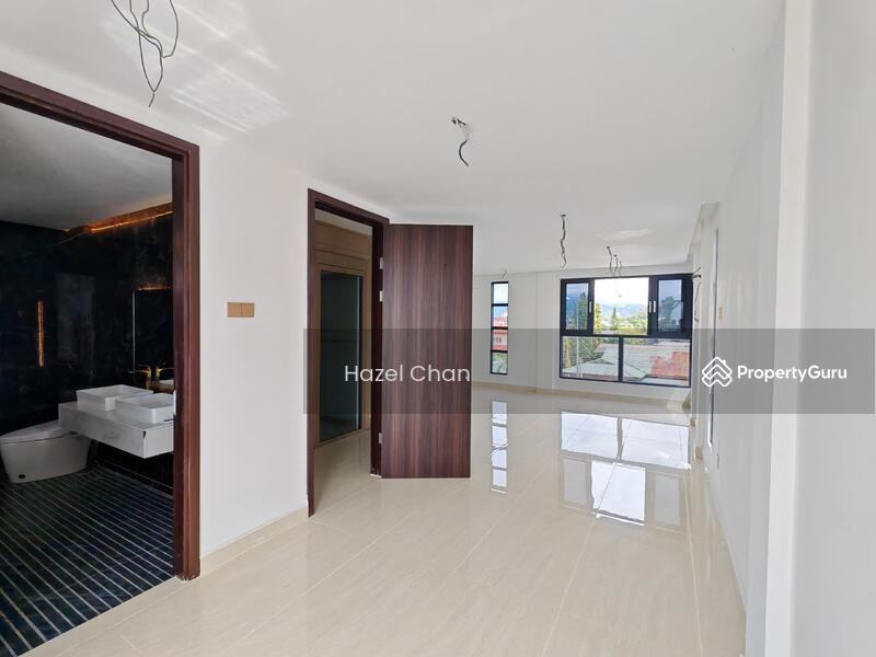 Untuk Dijual - Semi-D house at Likas