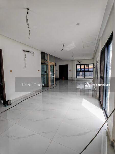 Untuk Dijual - Semi-D house at Likas